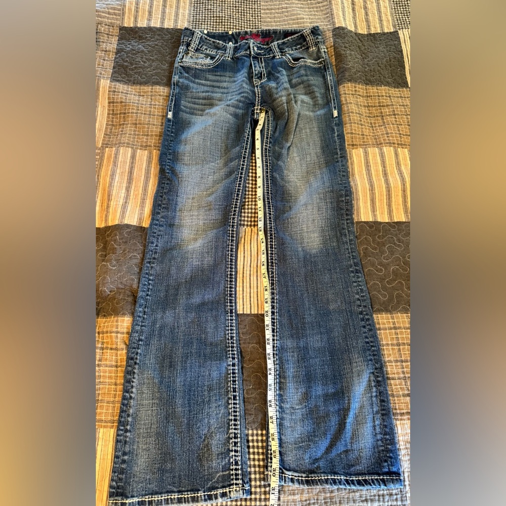 Rock & Roll Cowgirl Blue Boot Cut Jeans with Natural Fading